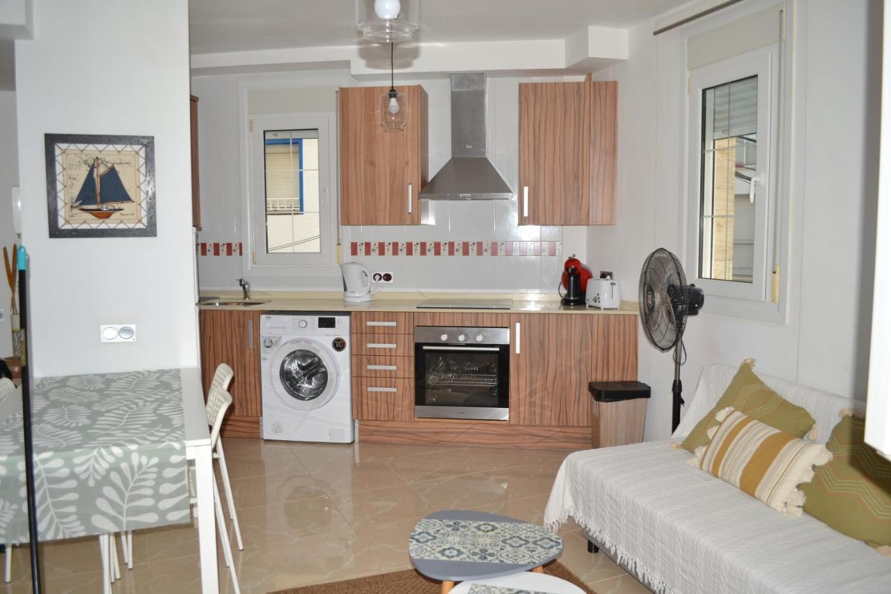 Apartamento En Primera Linea De Mar L'Ampolla Bagian luar foto