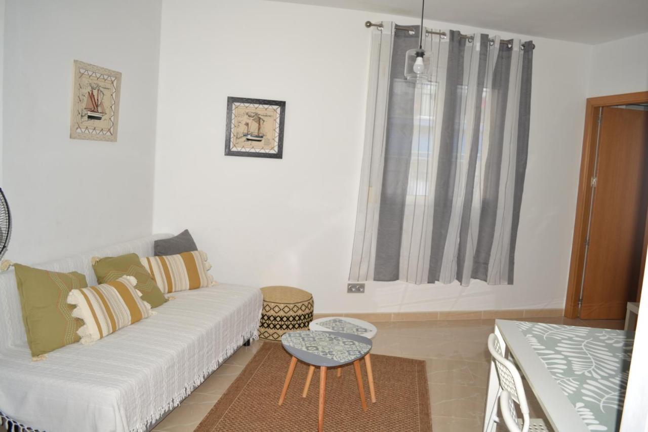 Apartamento En Primera Linea De Mar L'Ampolla Bagian luar foto